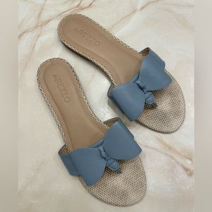 Flat sandals size 9 USA / 38 BRA